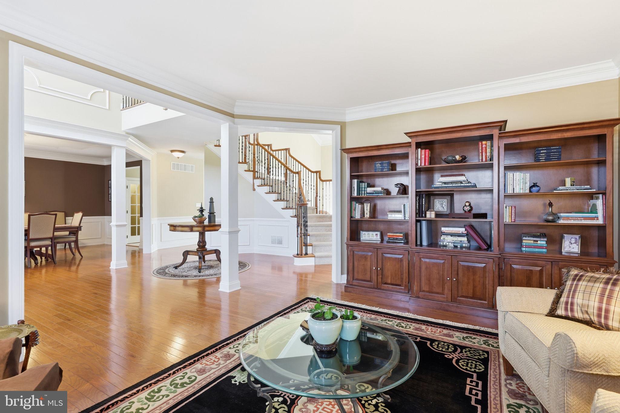 FOXHALL ESTATES - Residential