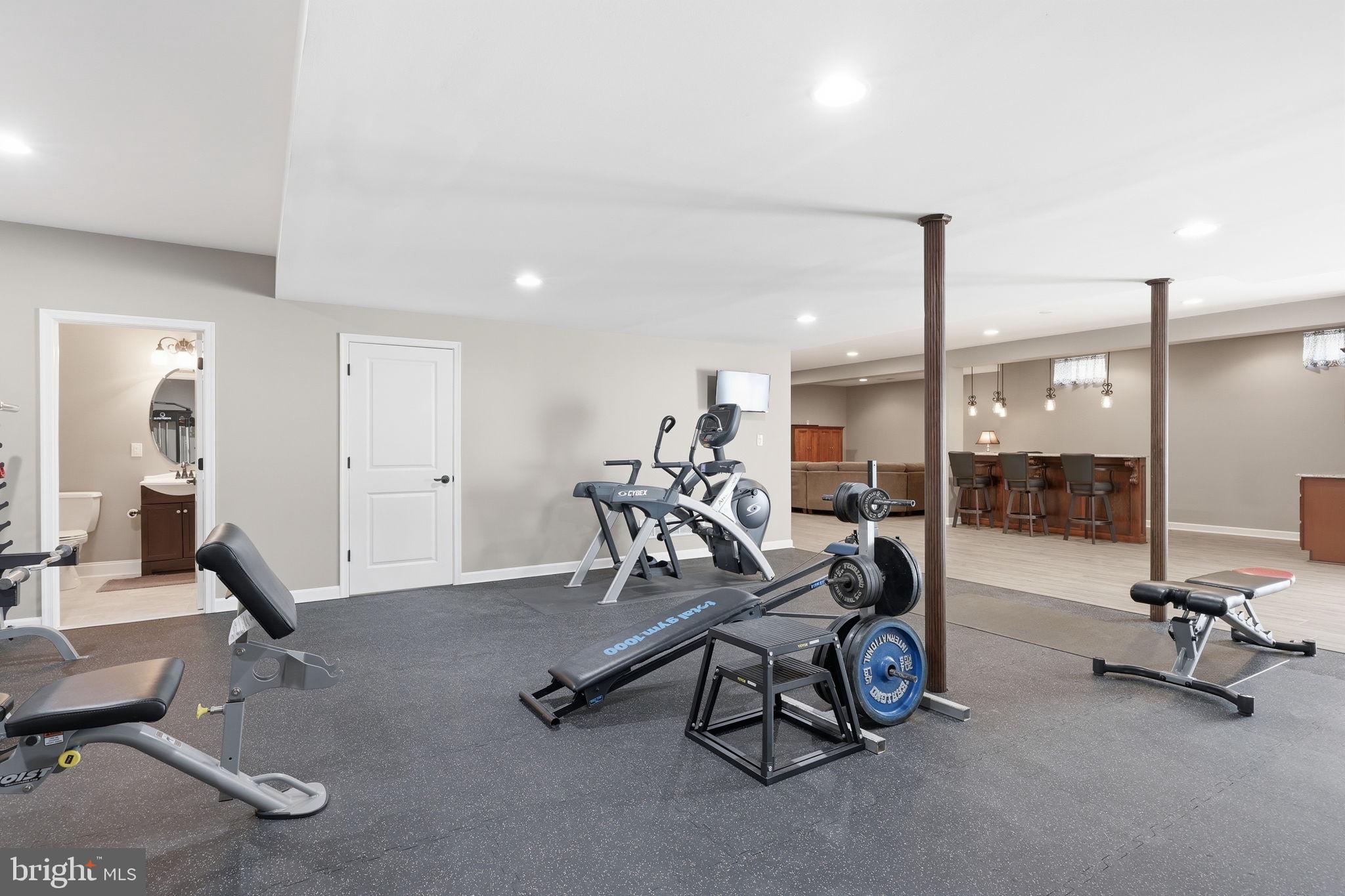 FOXHALL ESTATES - Residential