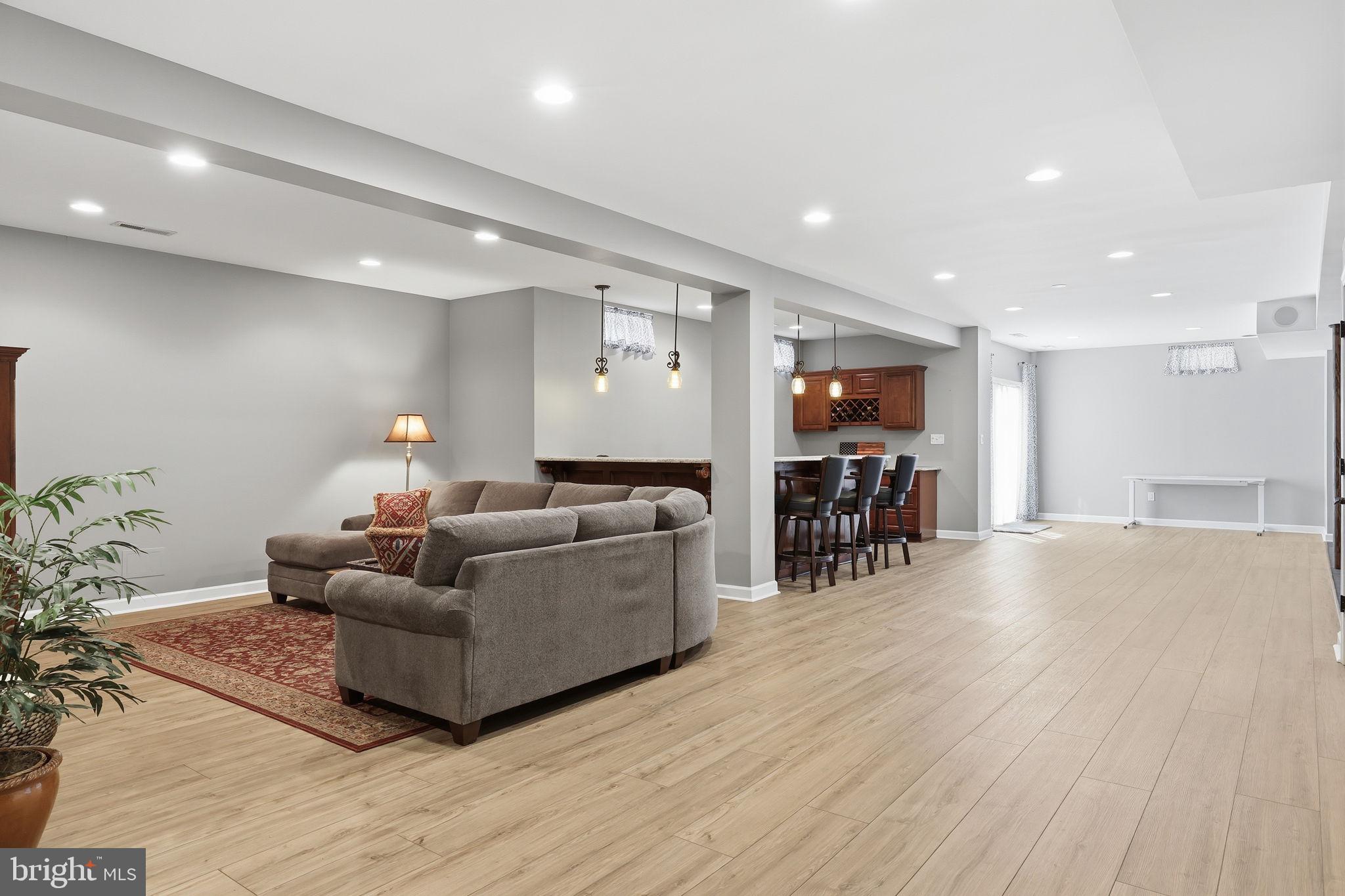 FOXHALL ESTATES - Residential