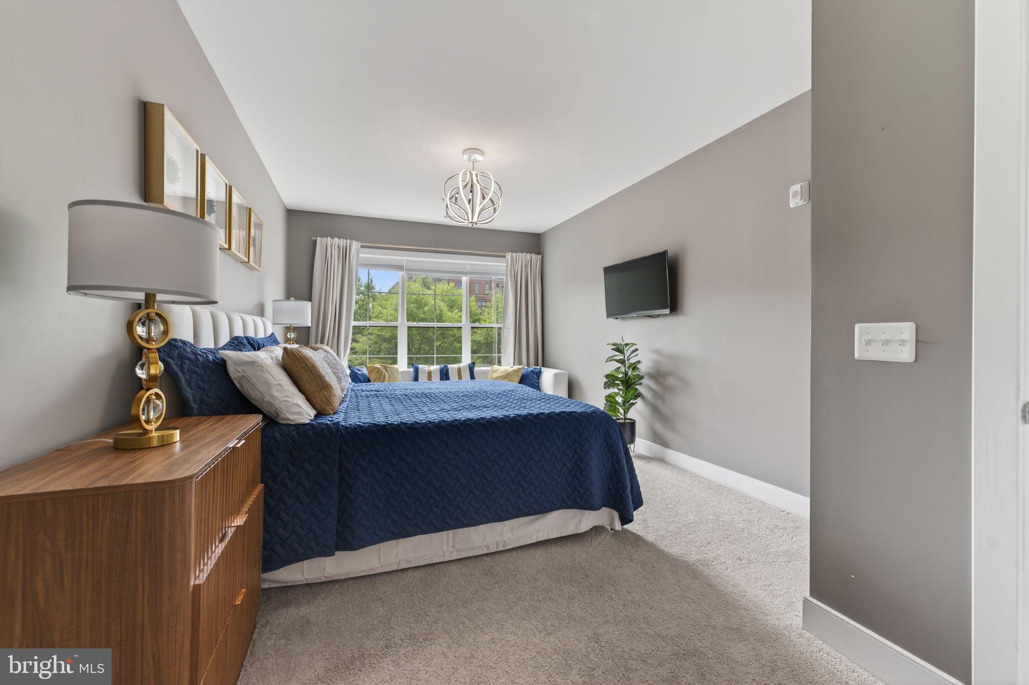 NATIONAL HARBOR - Residential