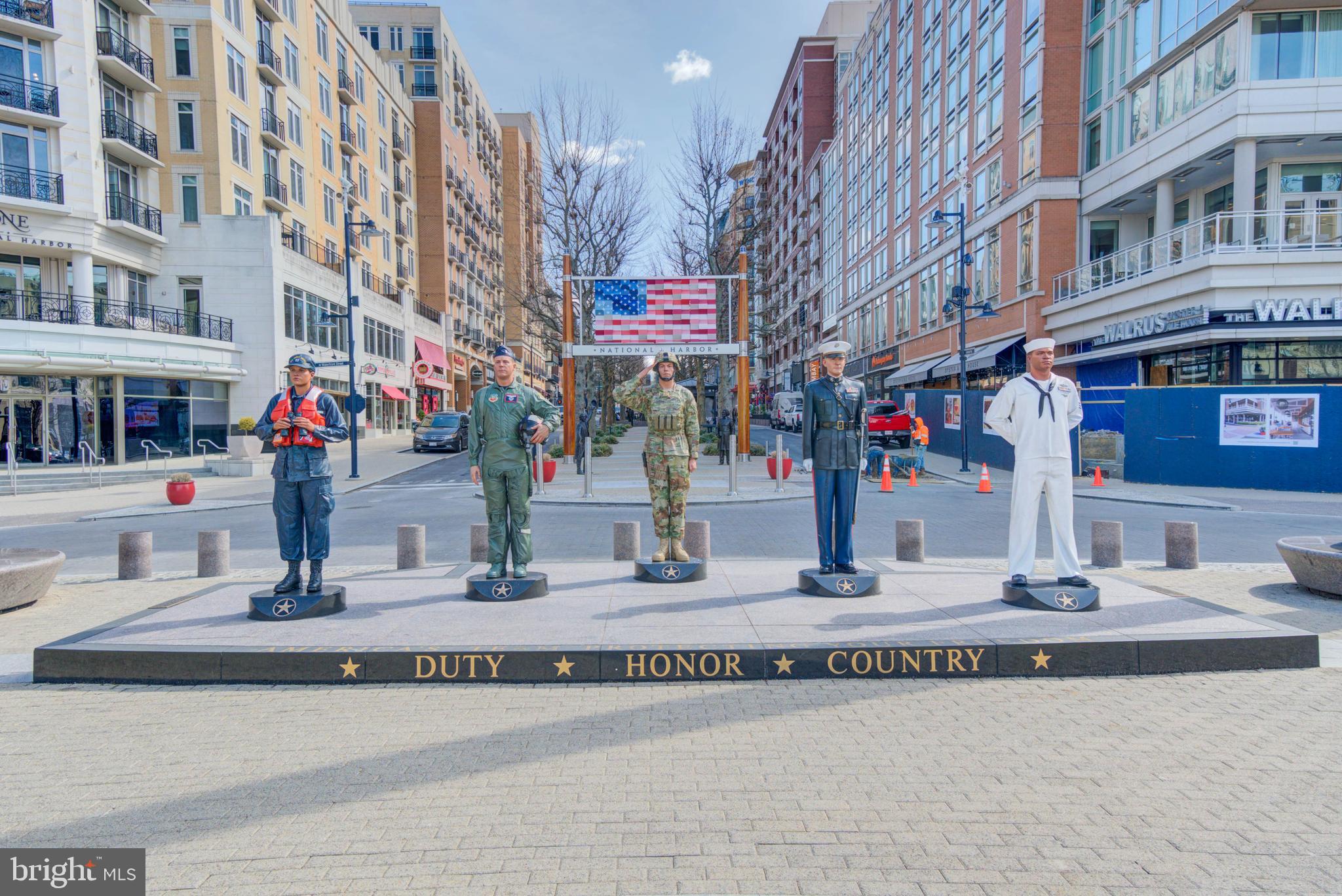 NATIONAL HARBOR - Residential