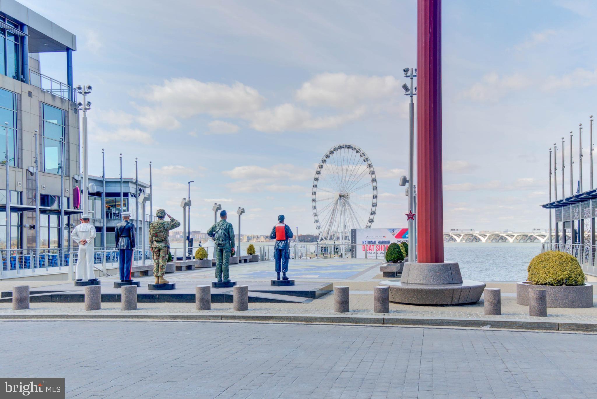 NATIONAL HARBOR - Residential