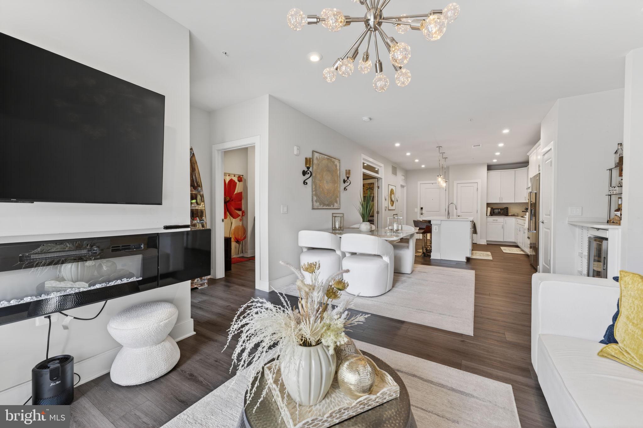NATIONAL HARBOR - Residential
