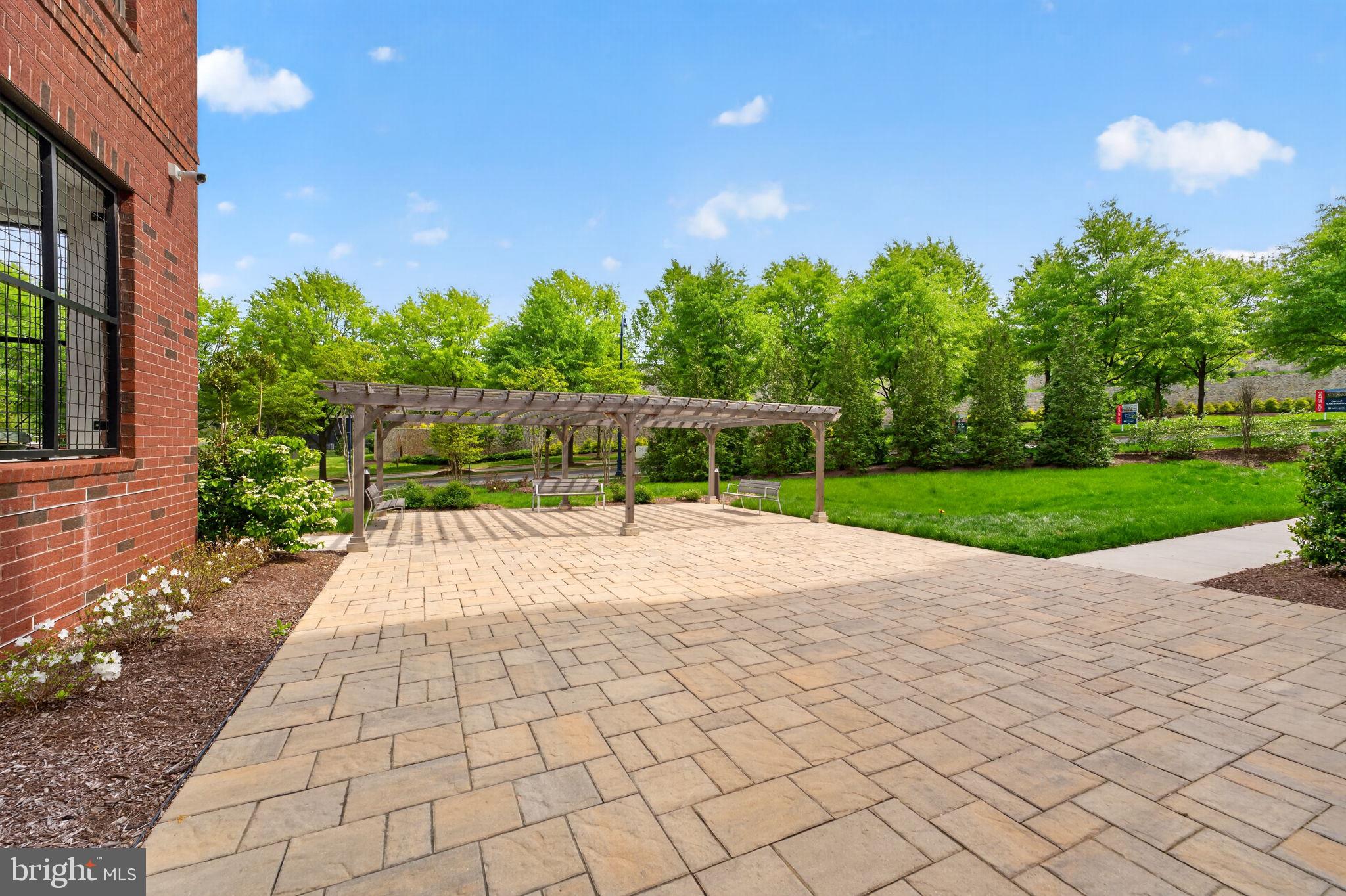 NATIONAL HARBOR - Residential