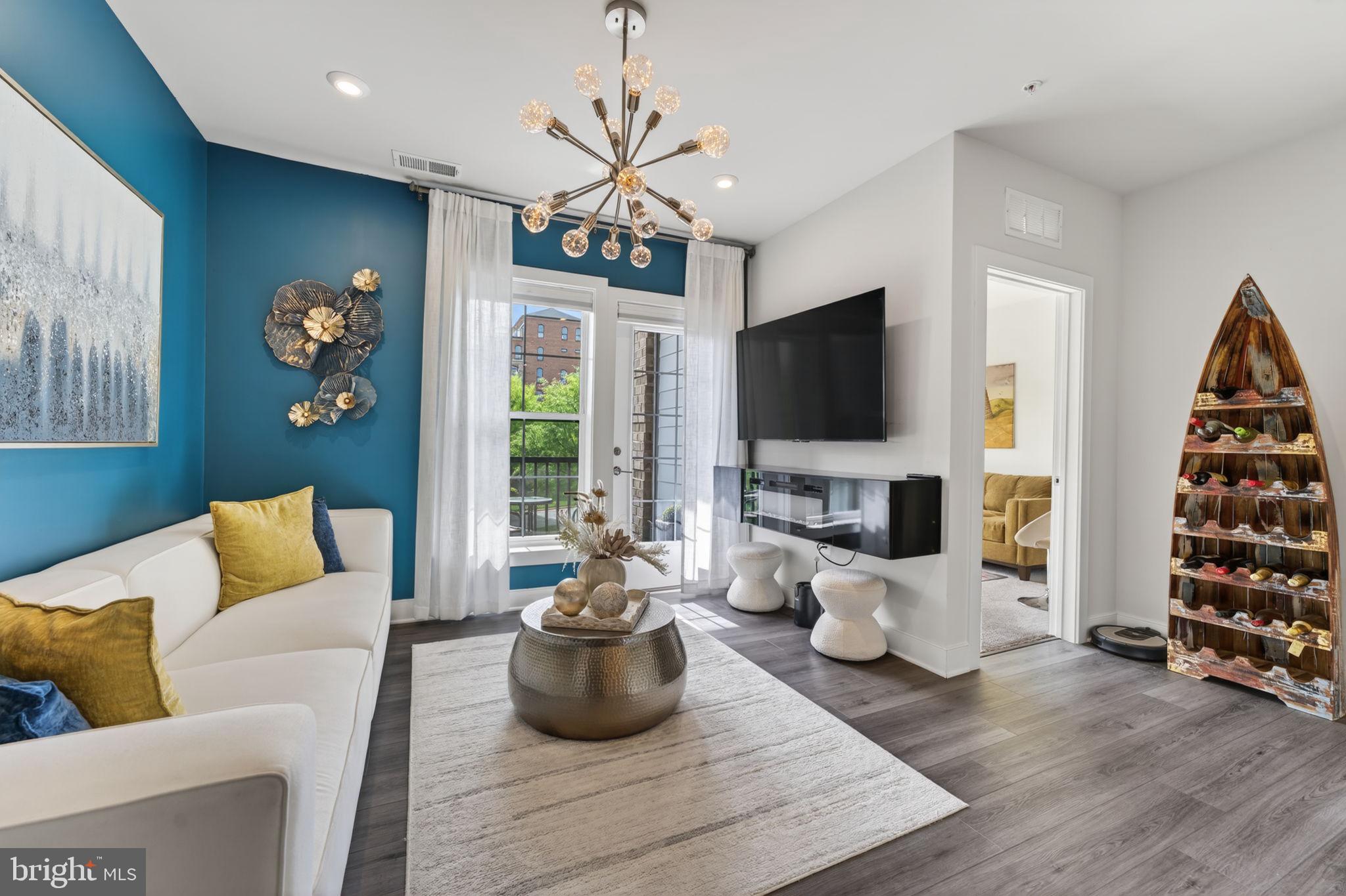 NATIONAL HARBOR - Residential