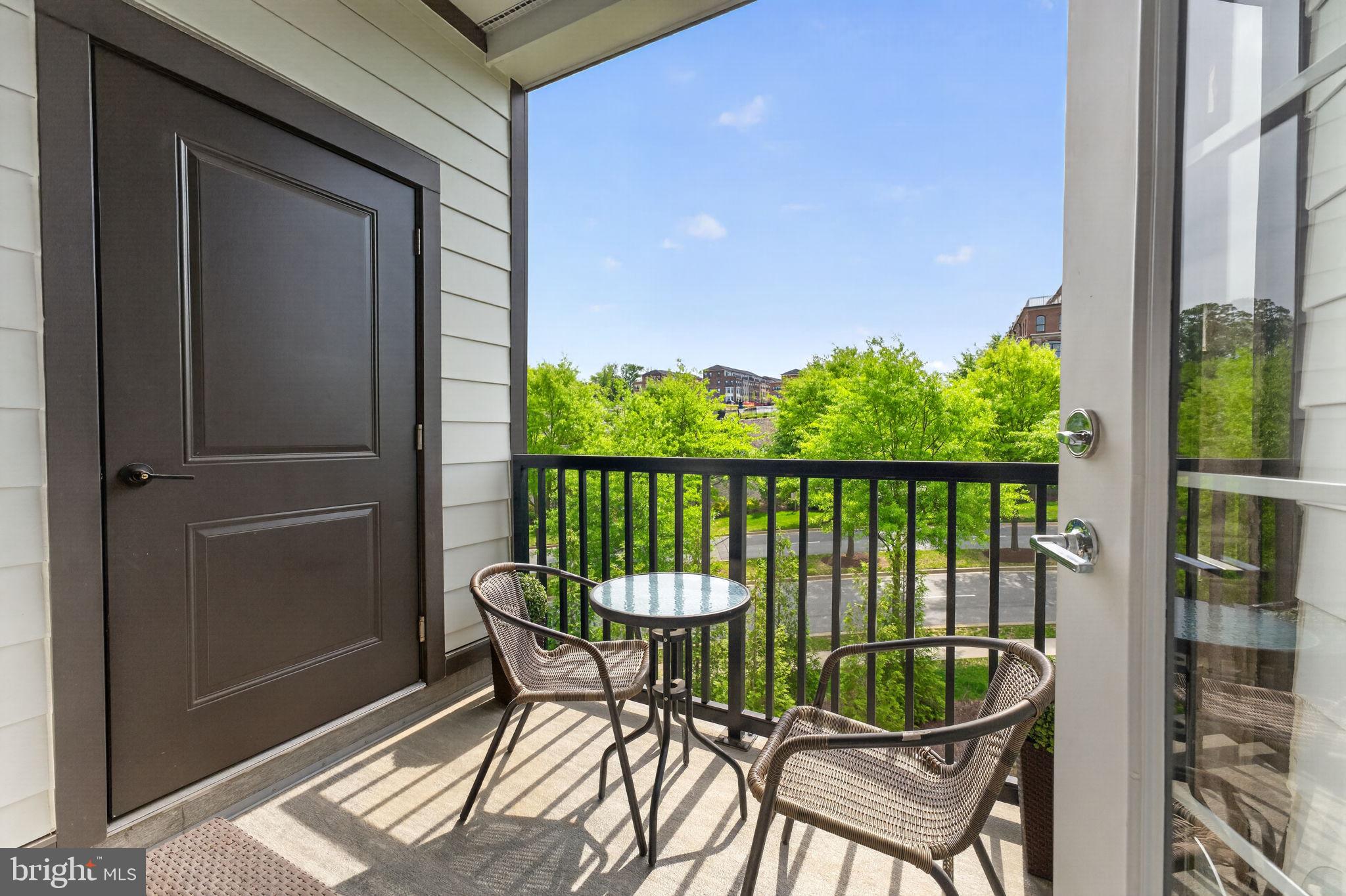 NATIONAL HARBOR - Residential