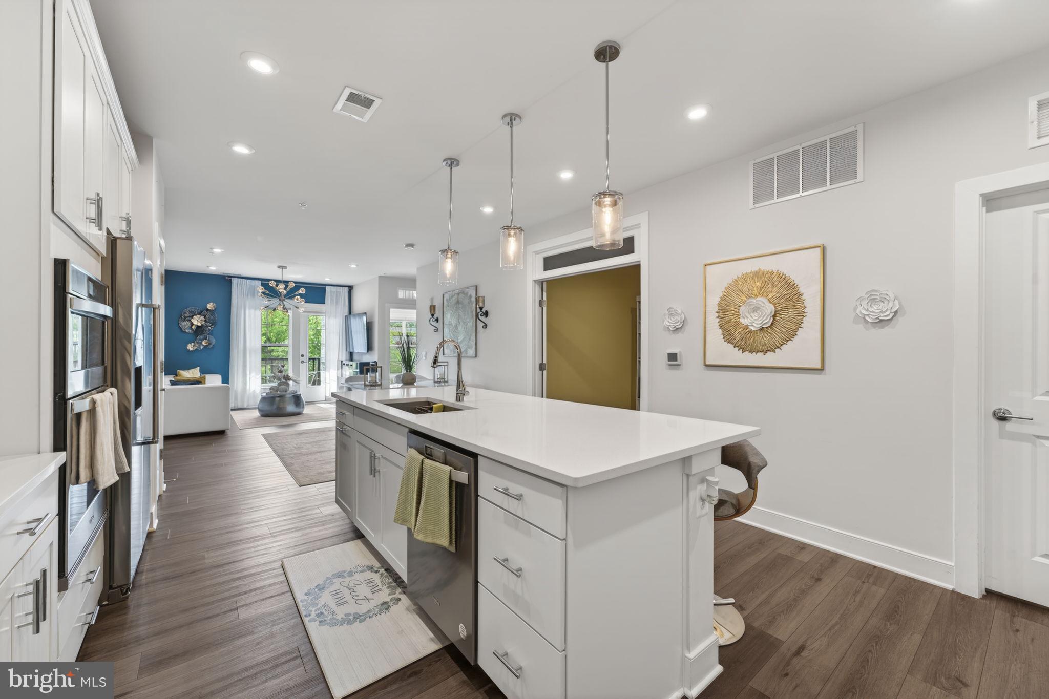 NATIONAL HARBOR - Residential