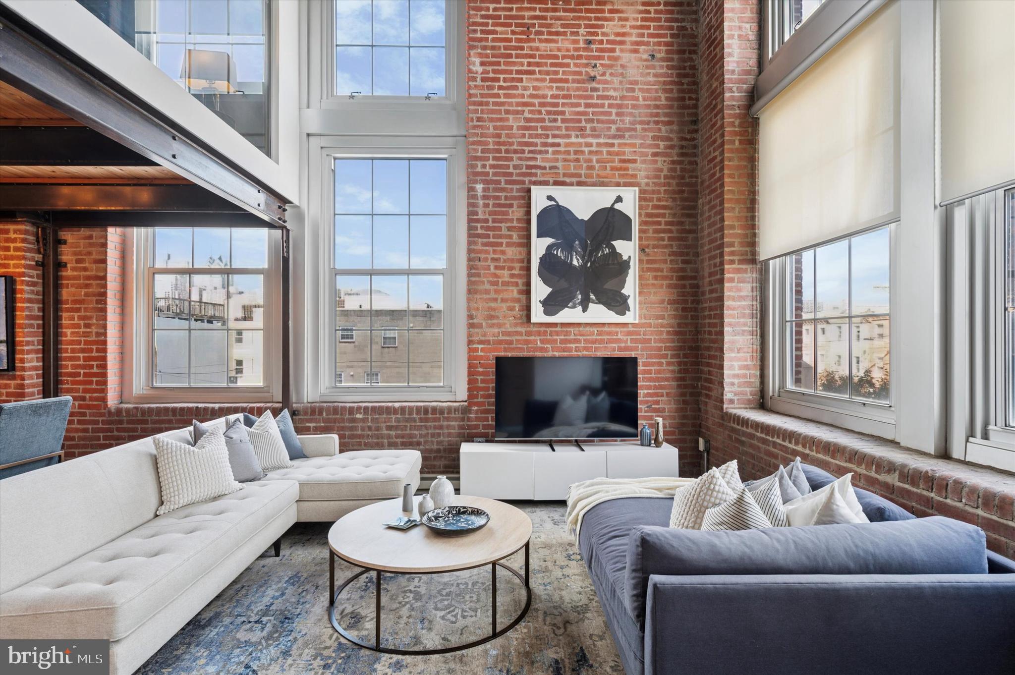 BELLA VISTA - Residential