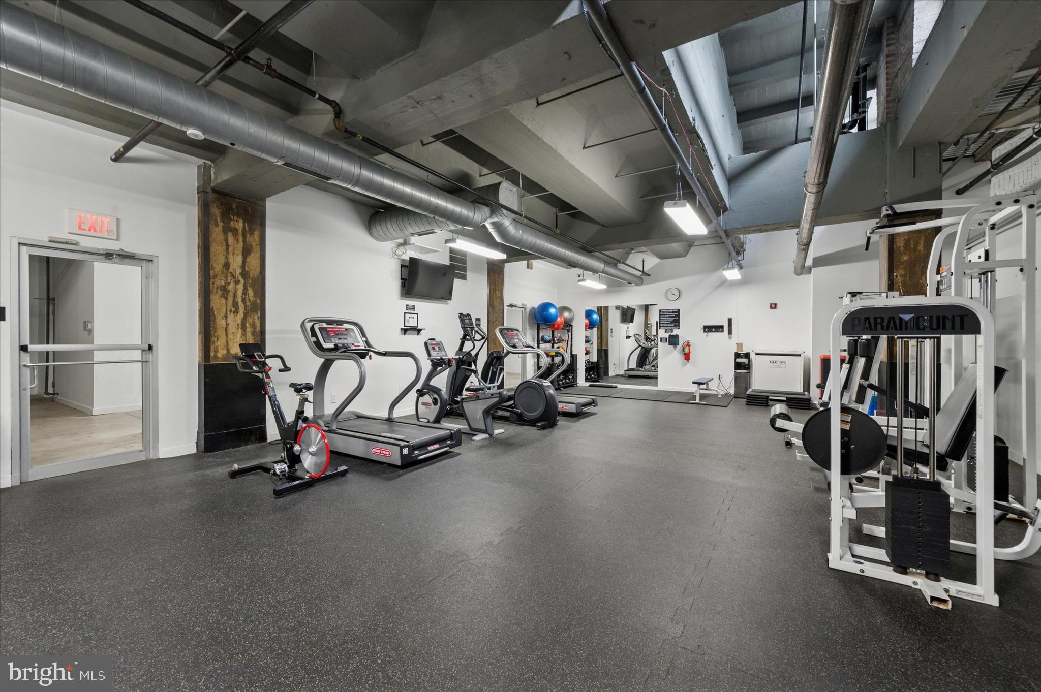 BELLA VISTA - Residential