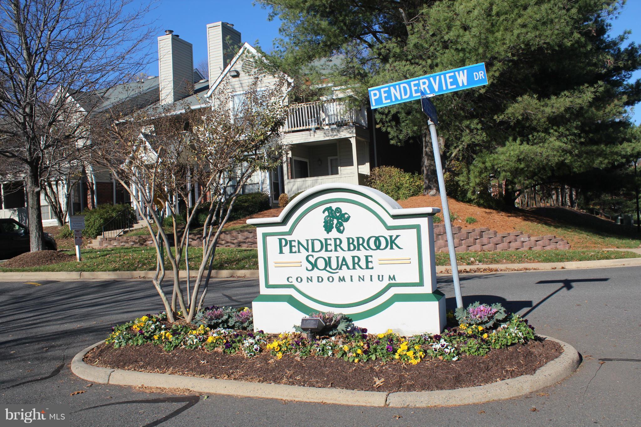 PENDERBROOK SQUARE CONDOMINIUMS - Residential Lease