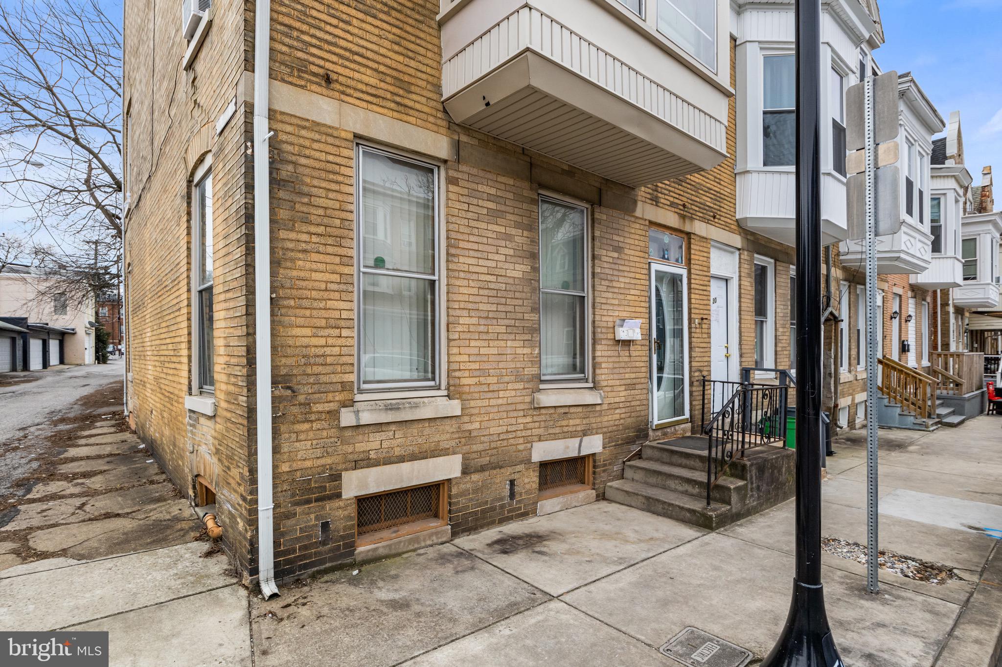 YORK COLLEGE - Residential