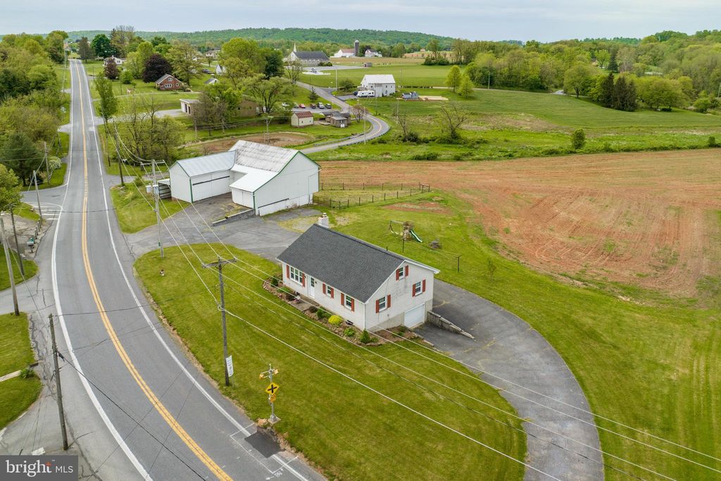 Photo of 735 &amp; 745 W ROUTE 897, REINHOLDS, PA 17569 (MLS # PALA2038438)