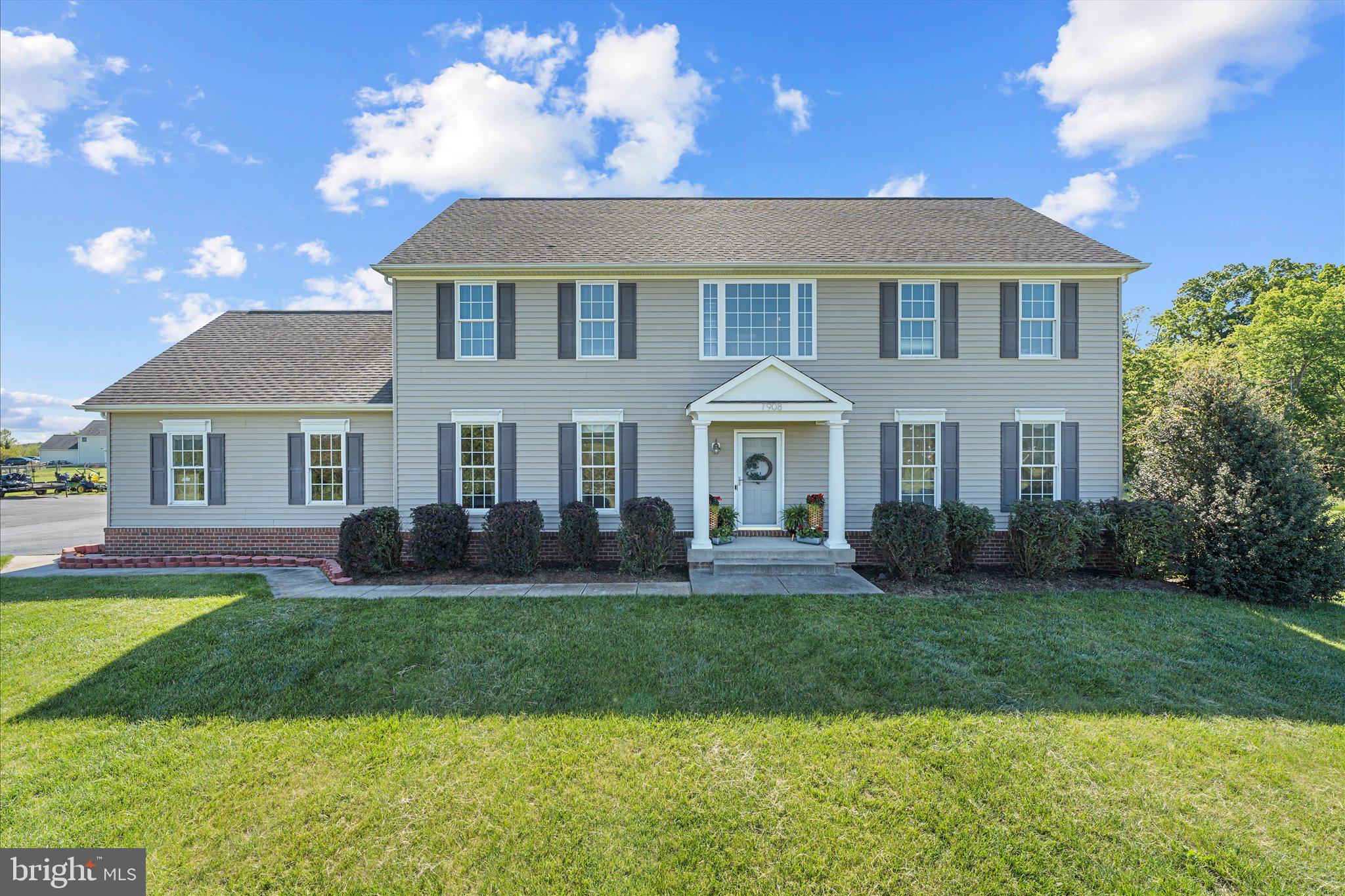 11908 STONEHOUSE VIEW COURT