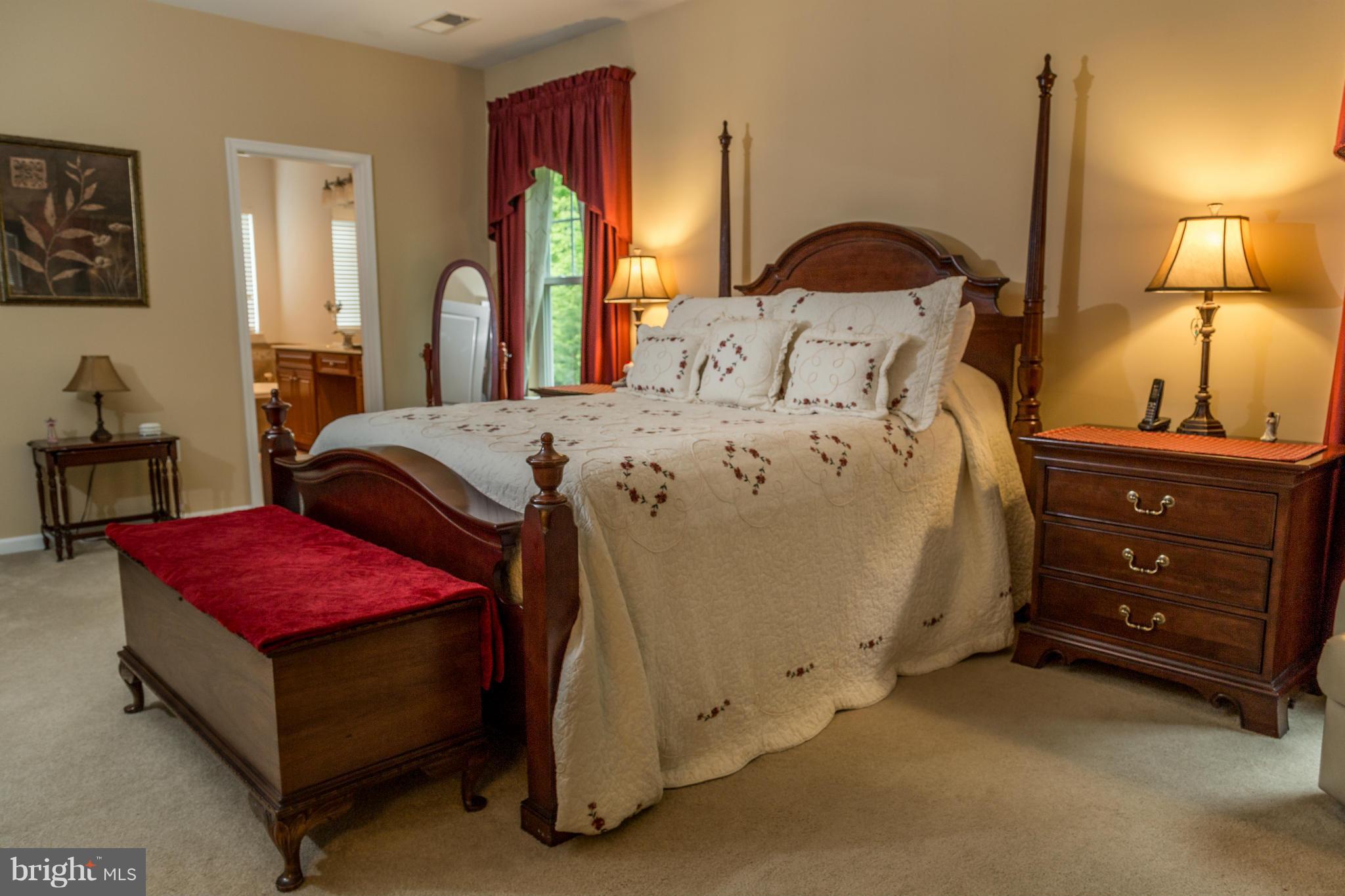 COLES RUN/PARKWAY WEST - Residential