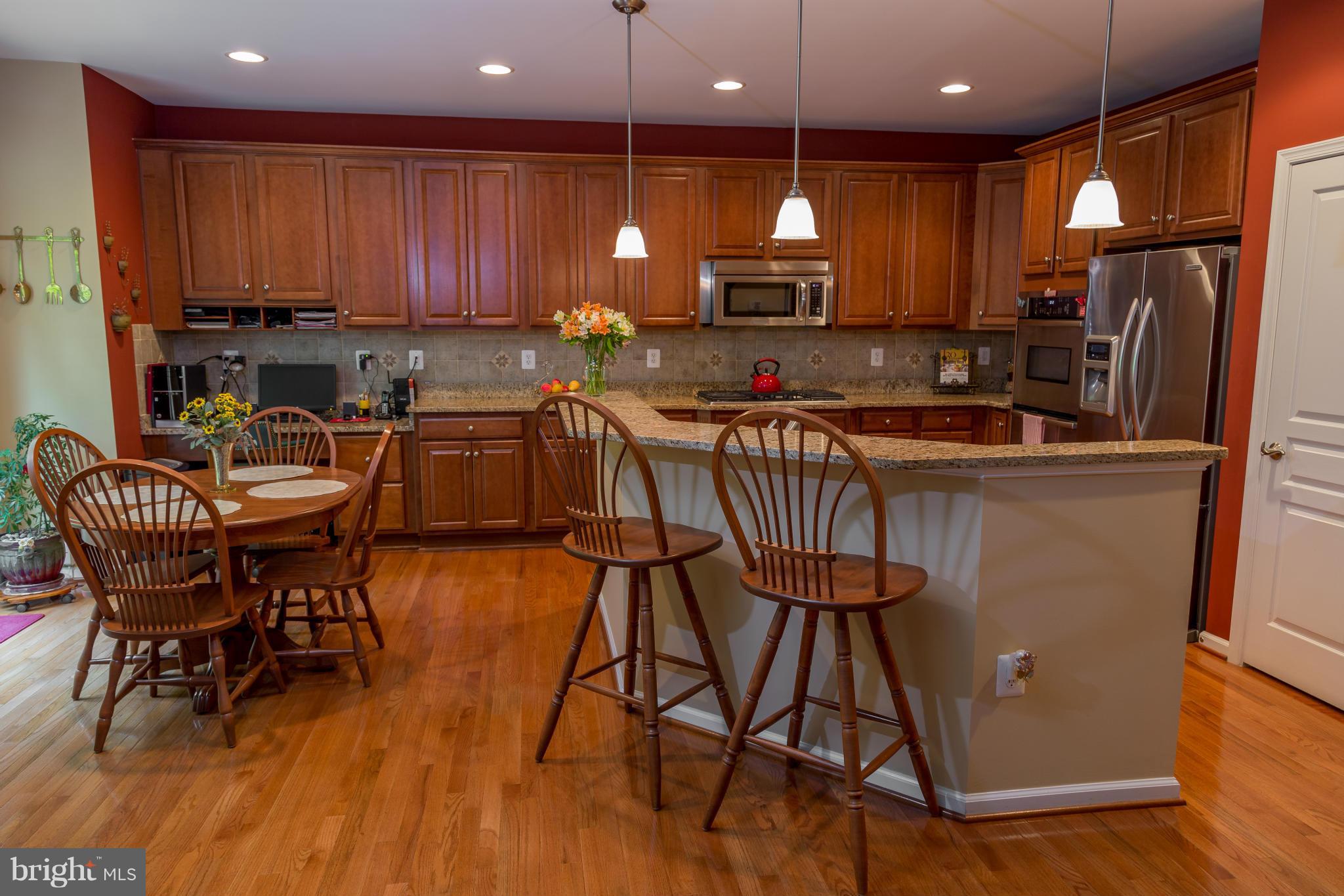 COLES RUN/PARKWAY WEST - Residential