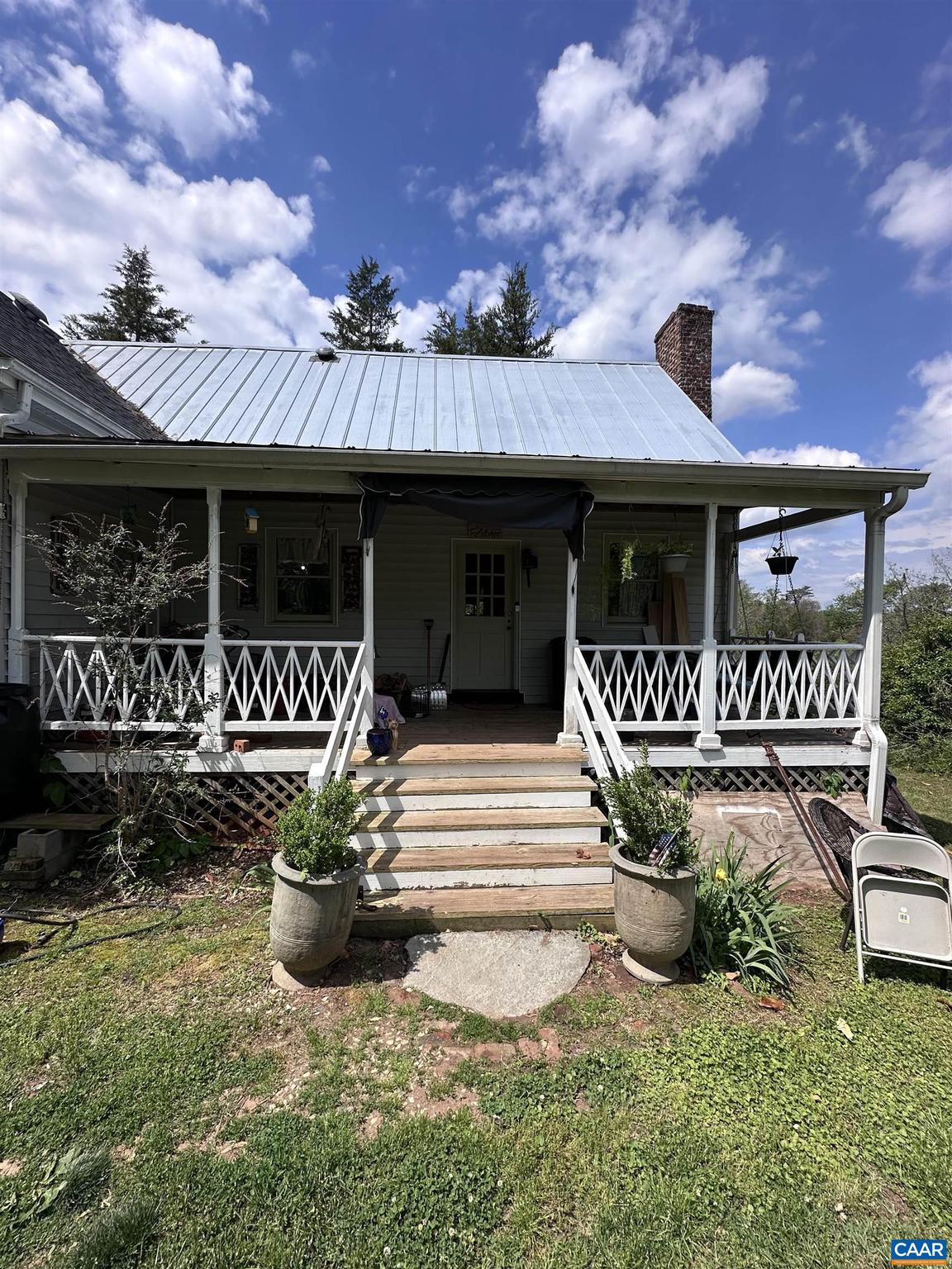 Photo 1 of 9 — 12881 W JAMES ANDERSON HWY B, BUCKINGHAM, VA 23921
