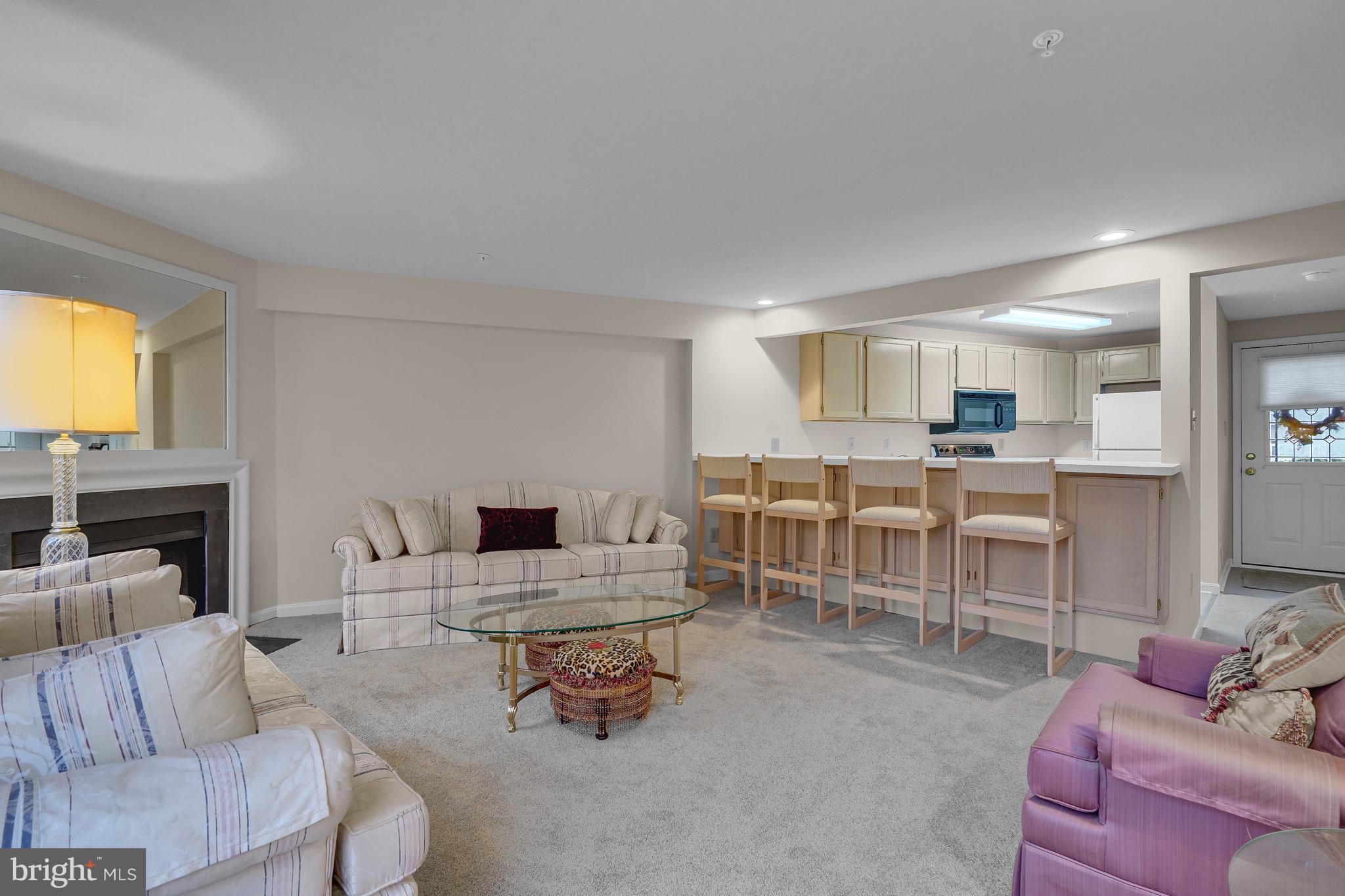 RUSSETT - Residential