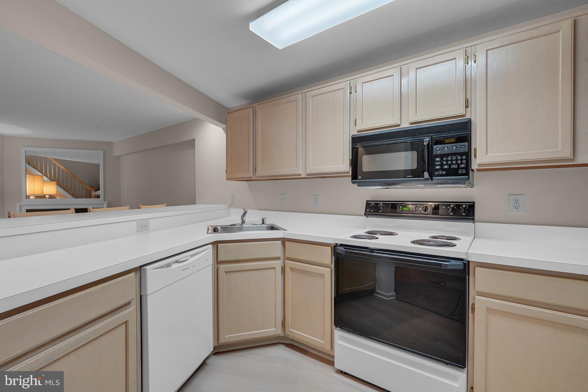 3404 LONDONLEAF LANE