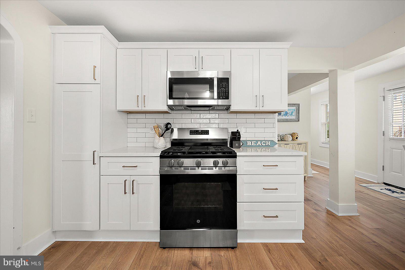 SNUG HARBOR - Residential