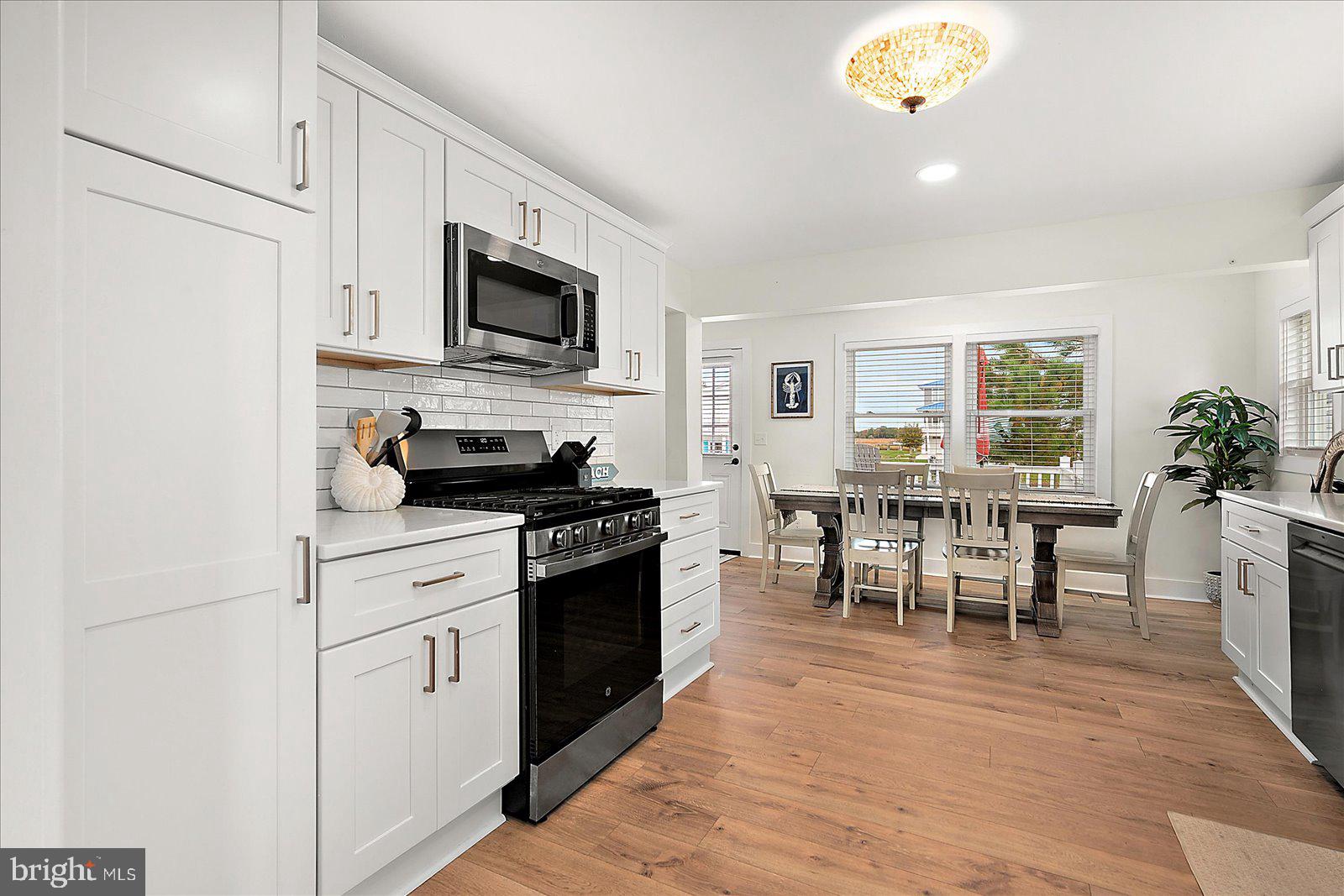 SNUG HARBOR - Residential