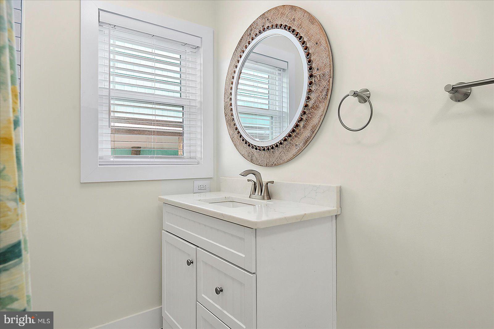 SNUG HARBOR - Residential