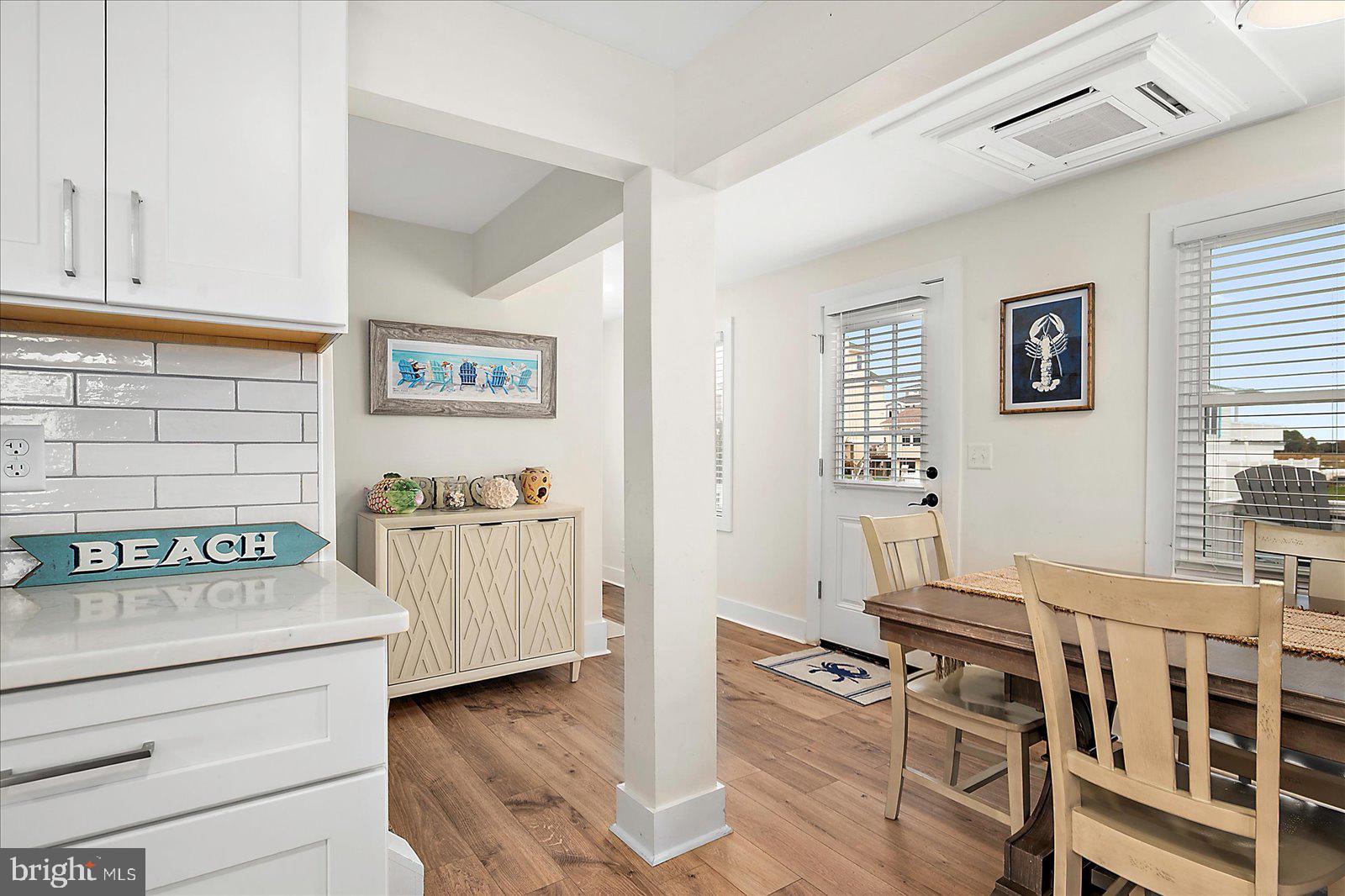 SNUG HARBOR - Residential