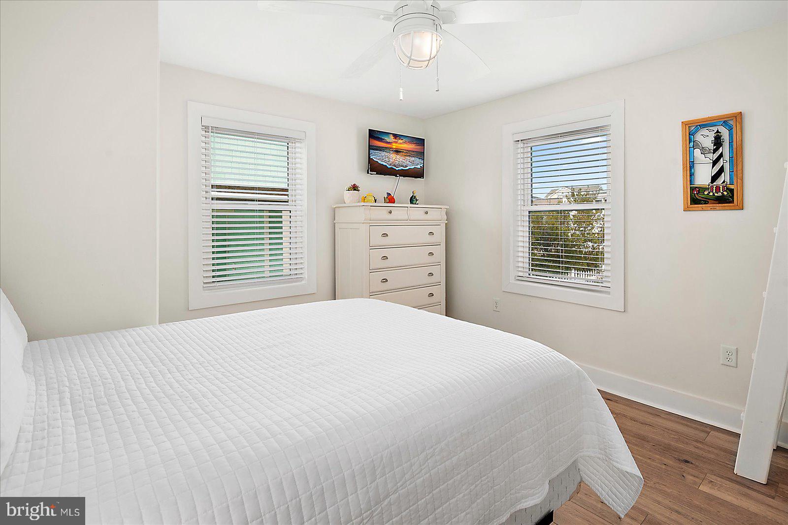 SNUG HARBOR - Residential