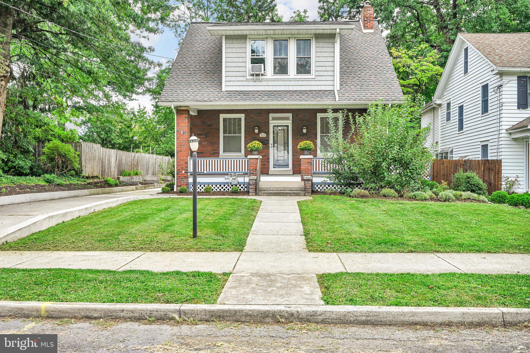 1814 HIGH STREET