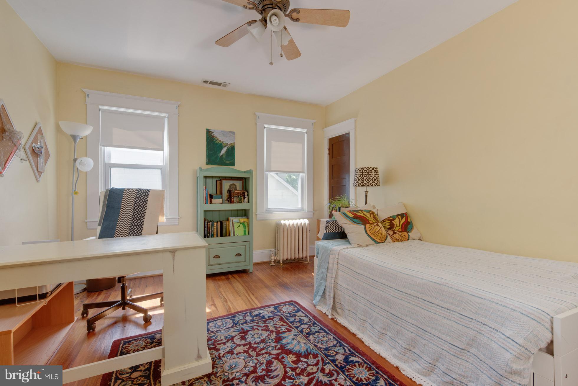 RADNOR WINSTON - Residential