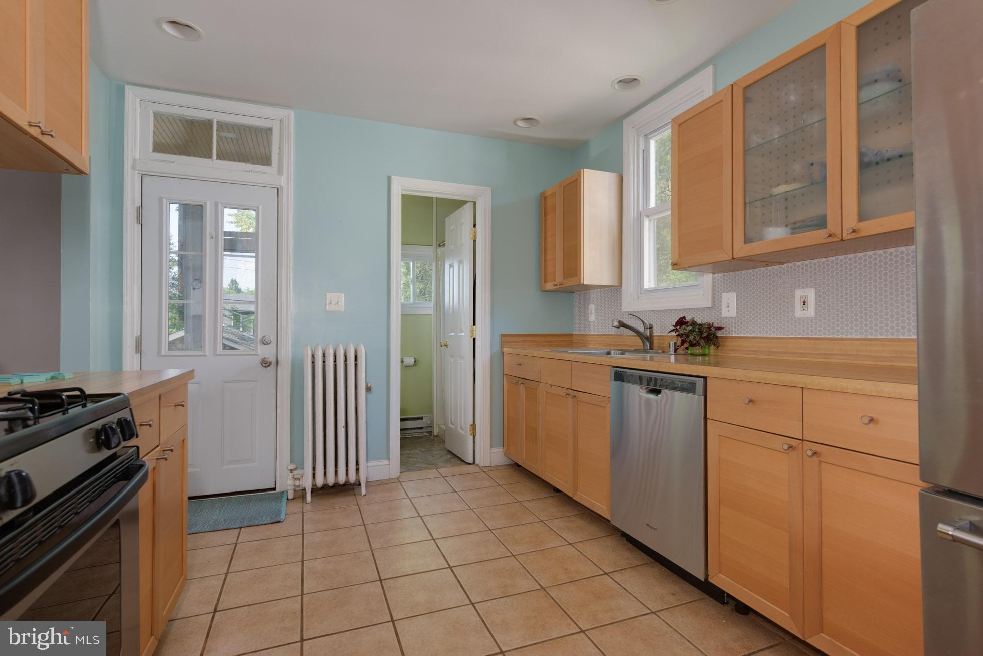 RADNOR WINSTON - Residential