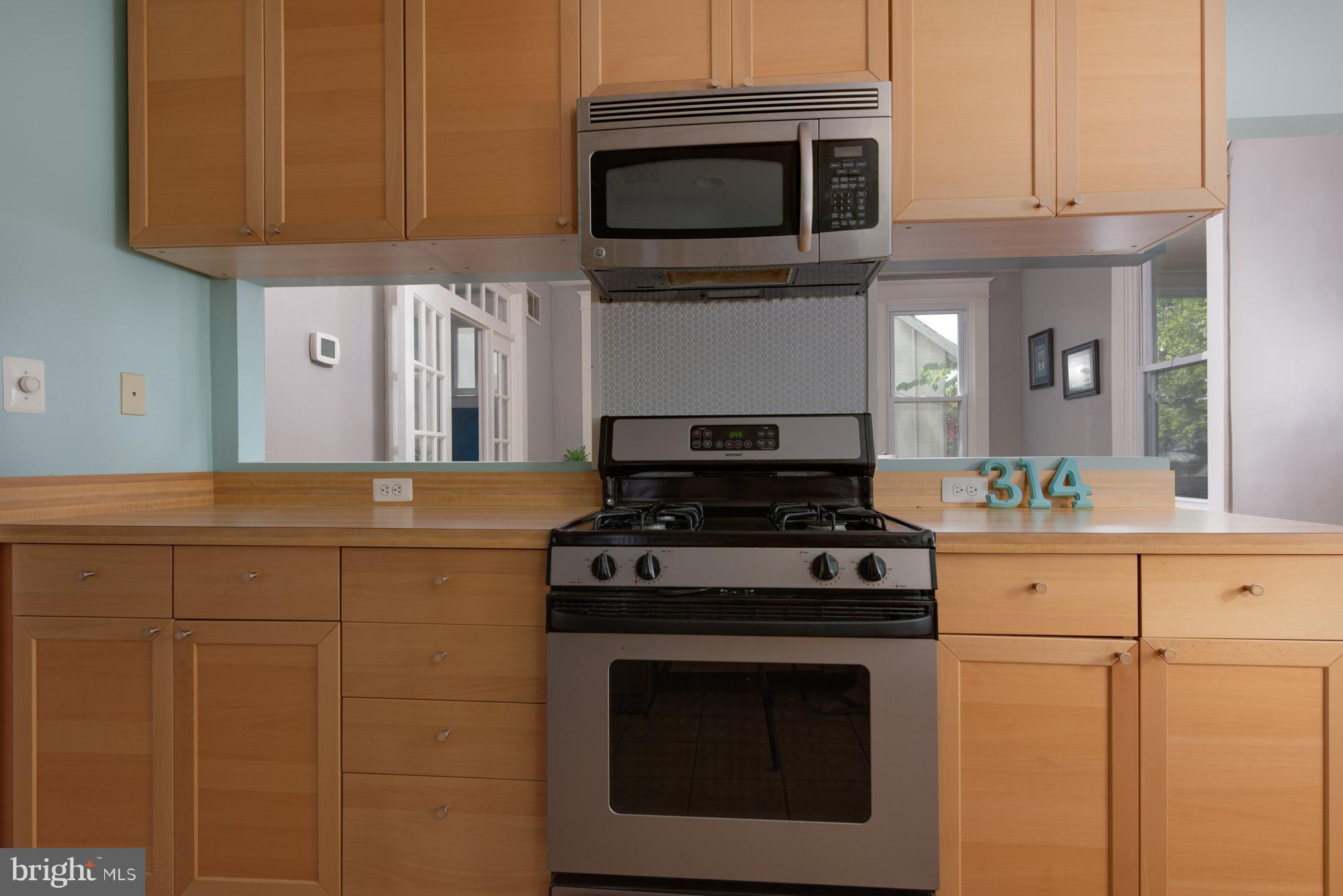 RADNOR WINSTON - Residential