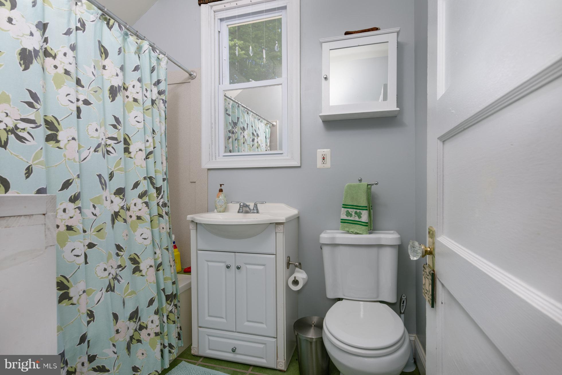 RADNOR WINSTON - Residential