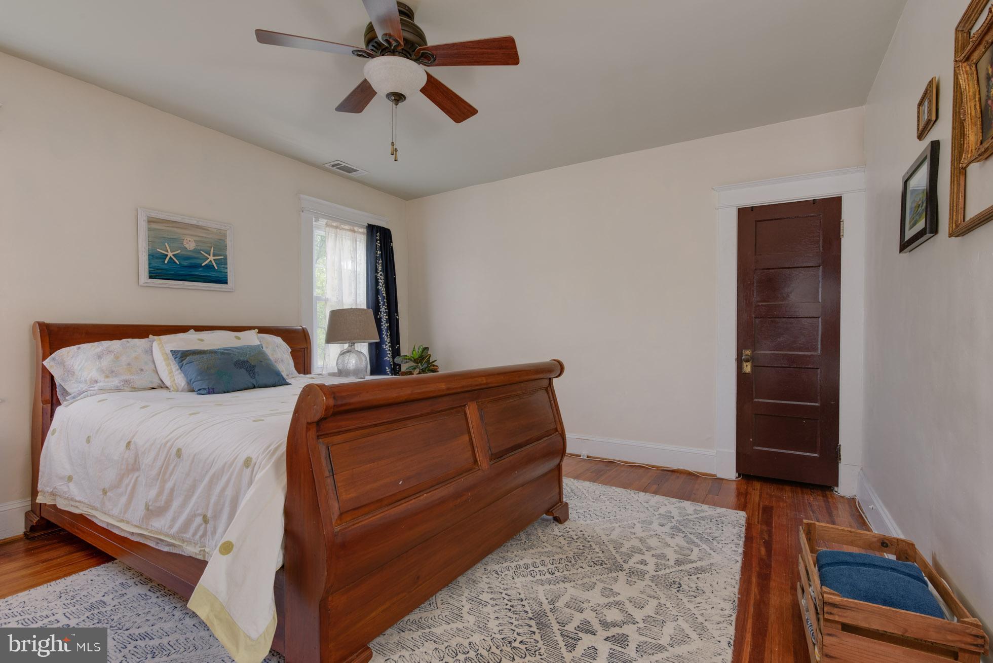 RADNOR WINSTON - Residential