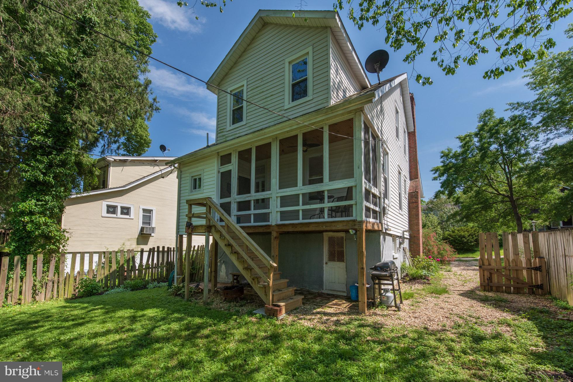 RADNOR WINSTON - Residential