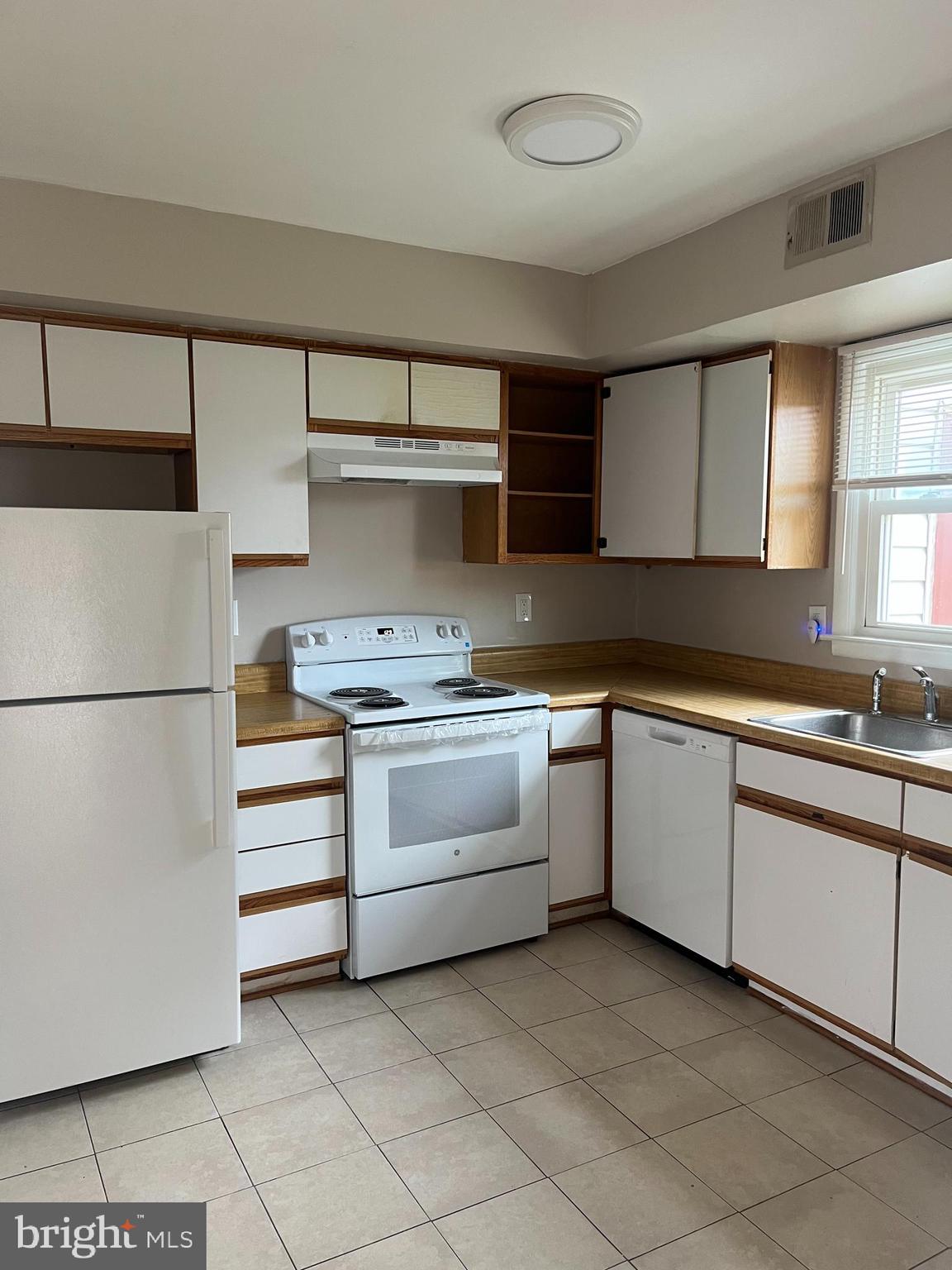 NEWBERRY - Residential Lease