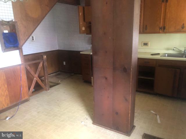 LITTLE FLOWER - Residential