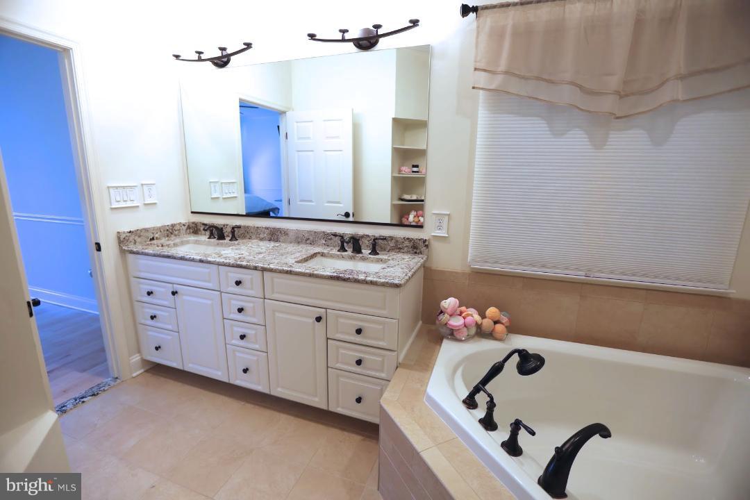 CYPRESS LANDING - Residential