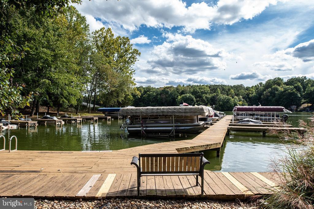 WYNDEMERE - Residential