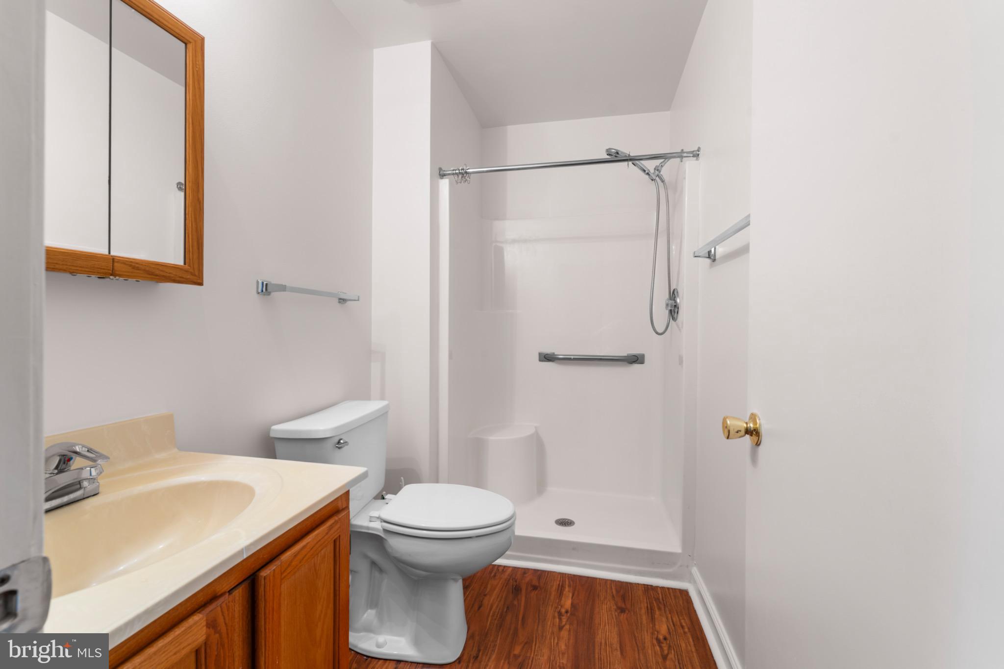 CHERRY VIEW PARK - Residential