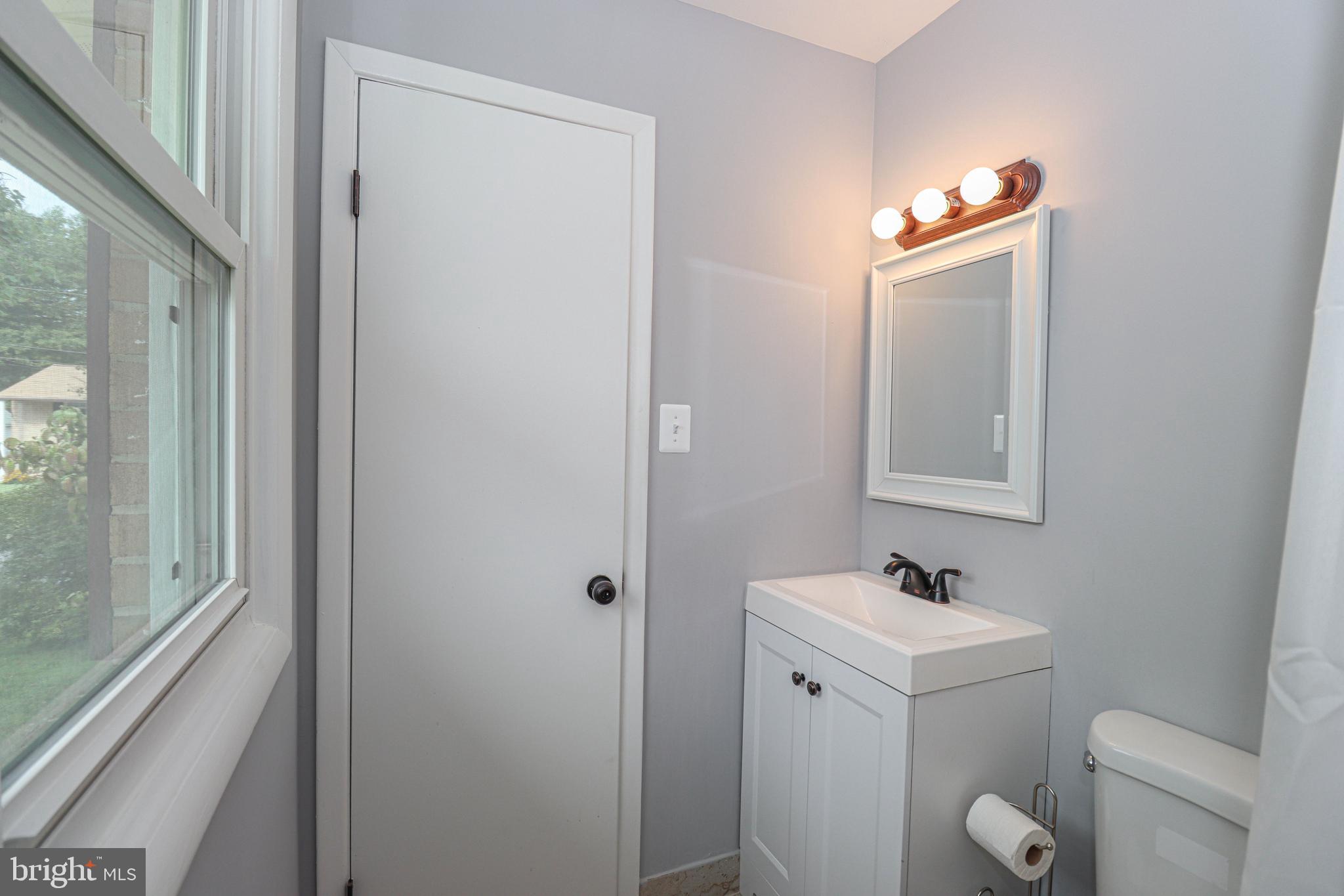 LAUREL RIDGE - Residential