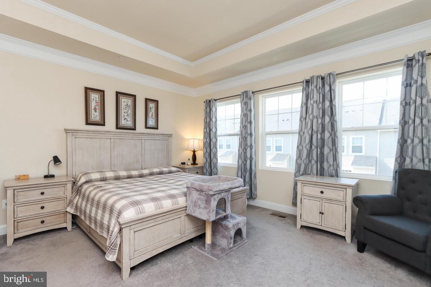 WESTVIEW SOUTH - Residential Lease