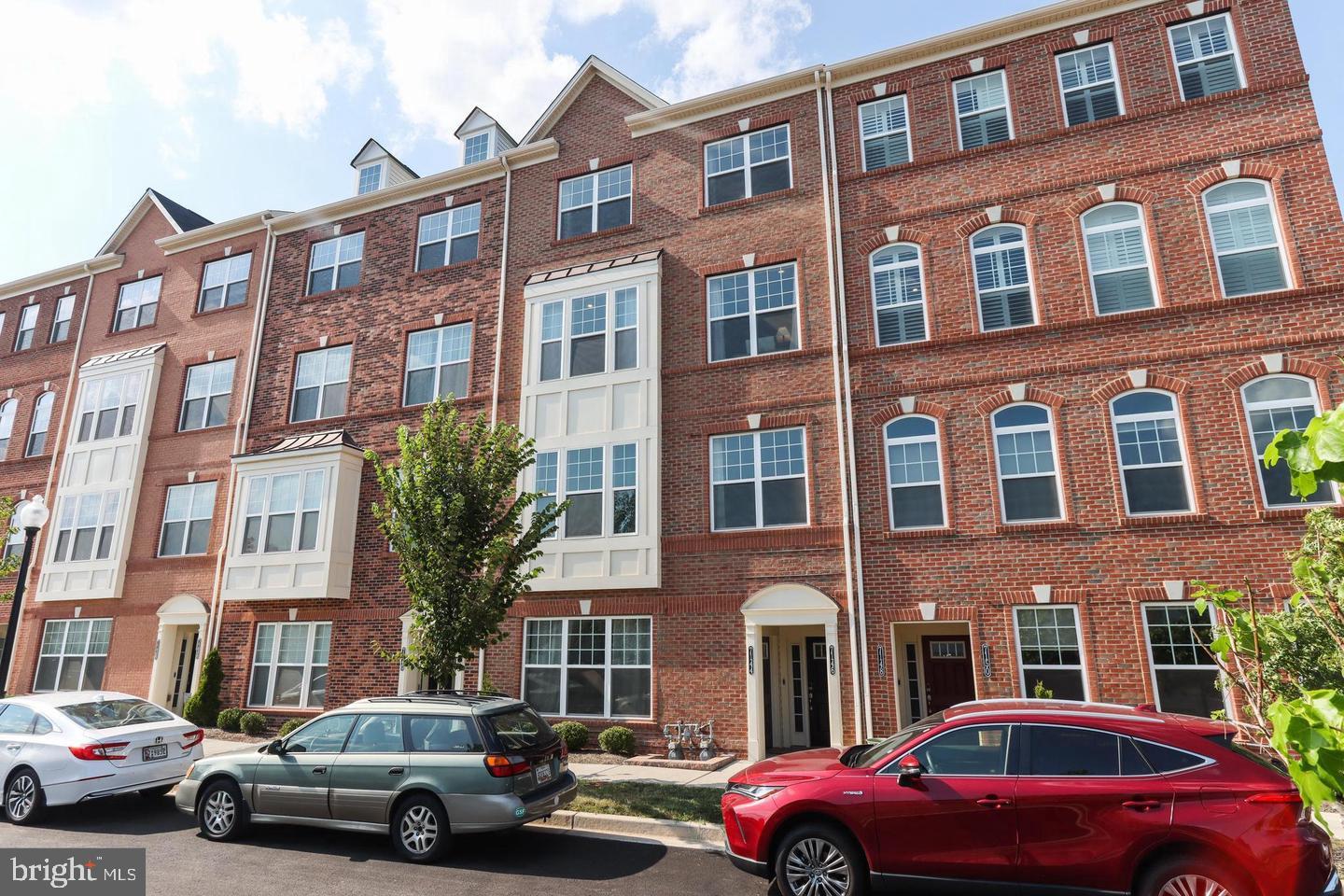 WESTVIEW SOUTH - Residential Lease