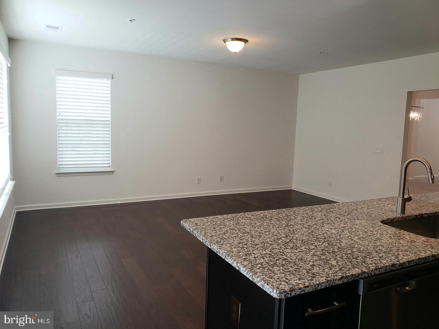 RESIDENCES AT CHERRY HILL - Residential Lease