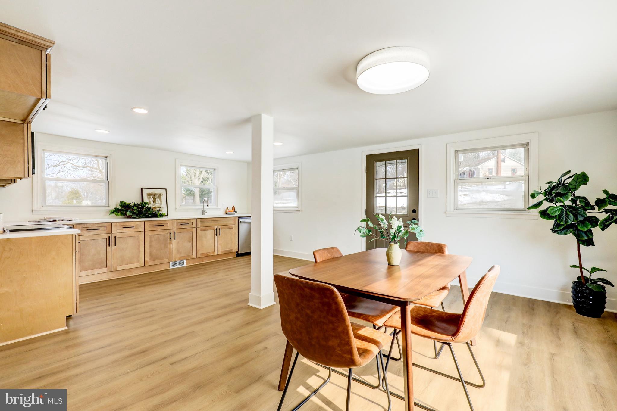 SNYDER CORNER - Residential