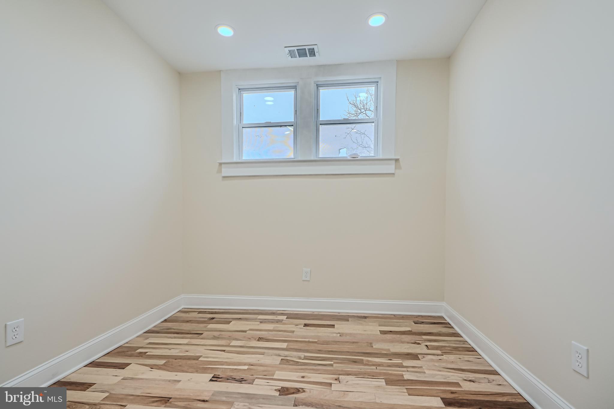 GWYNN OAK - Residential