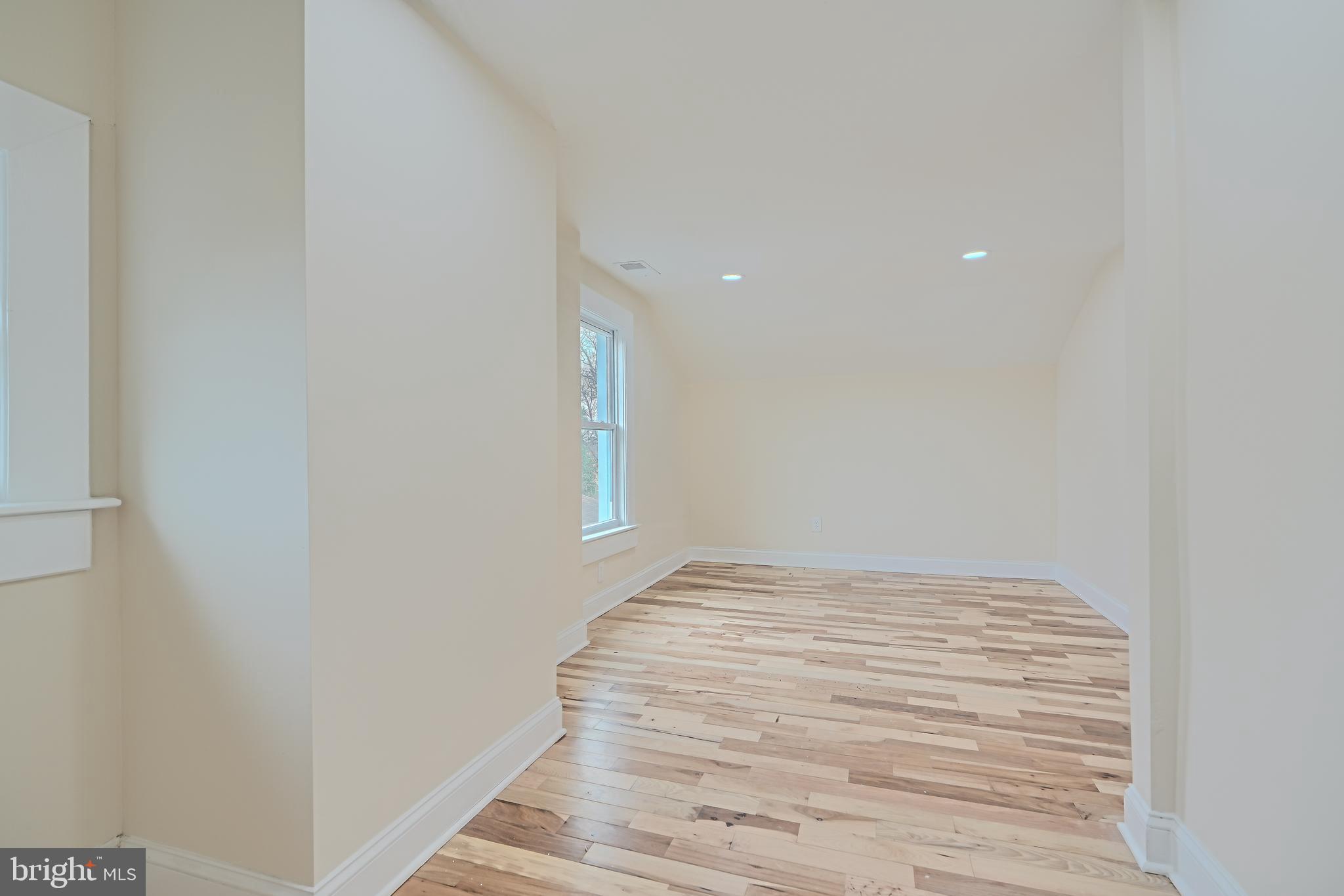 GWYNN OAK - Residential