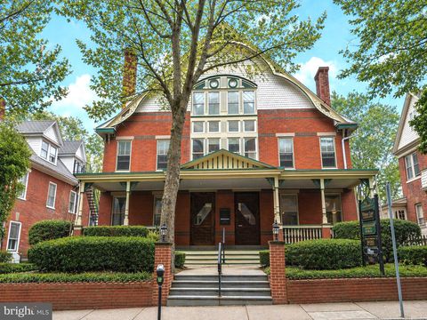 Photo of 87 N Broad Street, DOYLESTOWN, PA 18901 (MLS # PABU2119094)