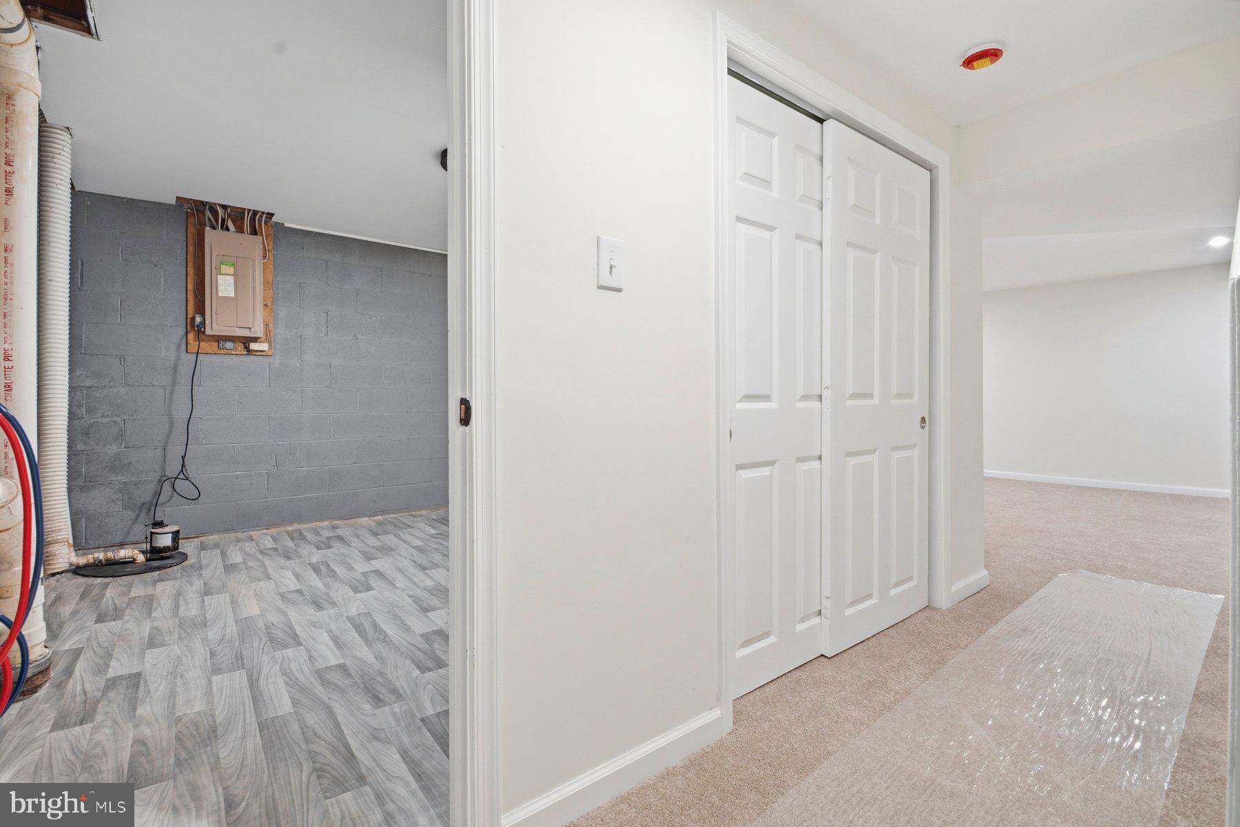 VILLAGE OAKS - Residential