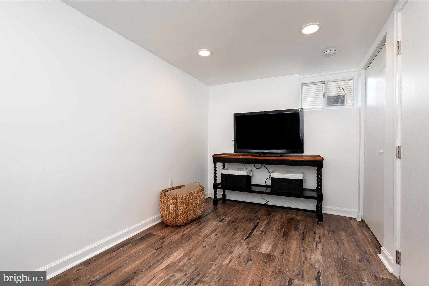 ANNAPOLIS - Residential