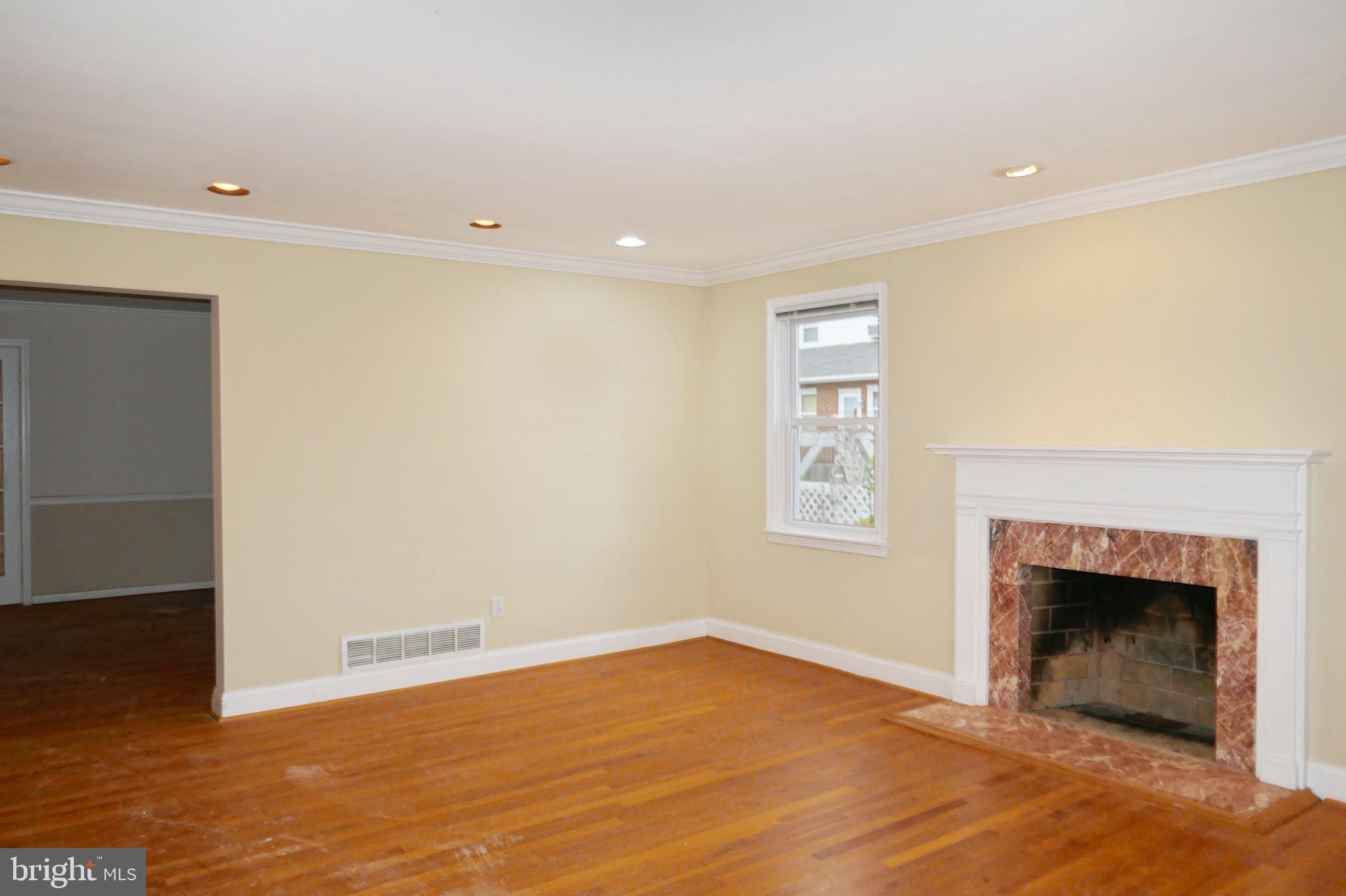 LAURELDALE - Residential